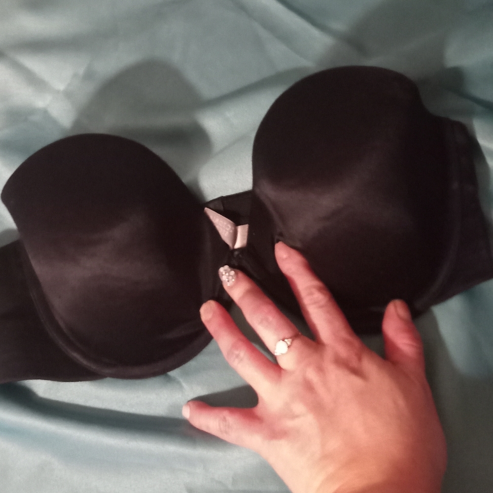 Vs strapless bra